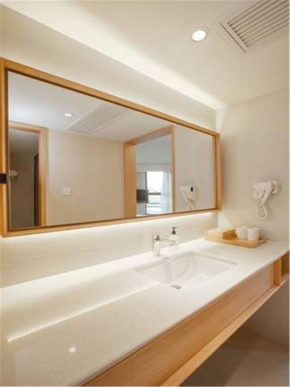 Ji Hotel Shanghai Hongqiao Wuzhong Road Room photo